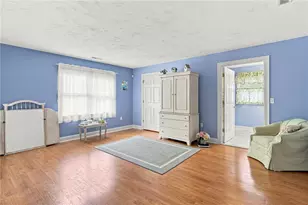 500 Mendon Rd, Cumberland, RI 02864 - Photo 13