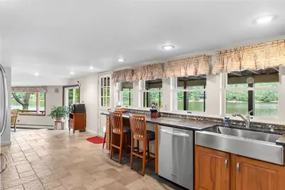 290 Oakridge Avenue, North Attleboro, MA 02760 - Photo 13