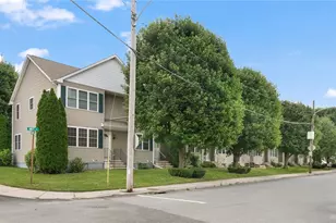 4 Unity St, Pawtucket, RI 02860 - Photo 27