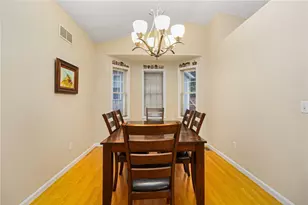 50 Abbott Run Valley Rd, Cumberland, RI 02864 - Photo 11
