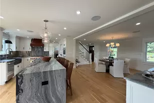 125 Heidi Dr, Portsmouth, RI 02871 - Photo 15