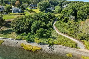 140 Aldrich Ave, Warwick, RI 02889 - Photo 3