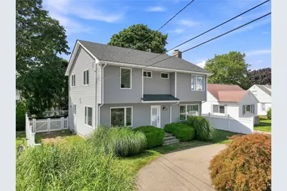 39 Treasure Road, Narragansett, RI 02882 - Photo 3