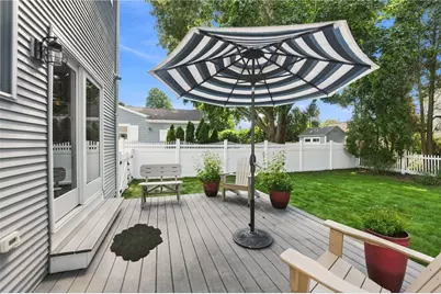 39 Treasure Road, Narragansett, RI 02882 - Photo 7