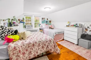 134 Westwood Ave, Cranston, RI 02905 - Photo 9