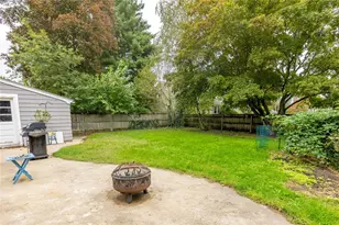 134 Westwood Ave, Cranston, RI 02905 - Photo 13