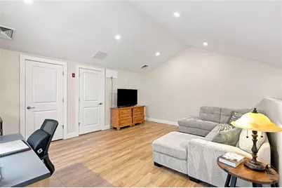 6 West Valley Circle, West Warwick, RI 02893 - Photo 37