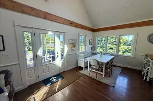 072 Pier Rd, Portsmouth, RI 02872 - Photo 5