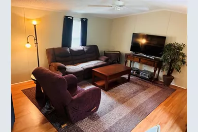 245 Manton Street, Pawtucket, RI 02861 - Photo 9