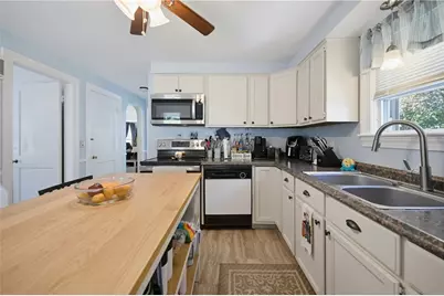 63 Taft Street, Coventry, RI 02816 - Photo 9
