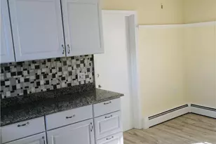 67 Kearney St, Cranston, RI 02920 - Photo 13