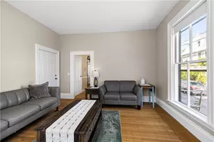 370 Thayer St, Providence, RI 02906 - Photo 7