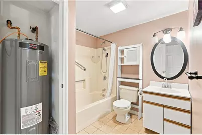 200 Woodlawn Avenue #111, North Providence, RI 02904 - Photo 17