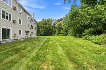 200 Woodlawn Avenue #111, North Providence, RI 02904 - Photo 3