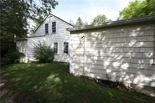 77 Winter St, South Kingstown, RI 02879 - Photo 3