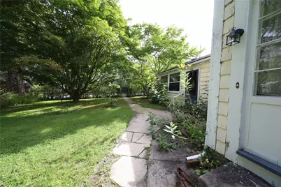 77 Winter Street, South Kingstown, RI 02879 - Photo 5