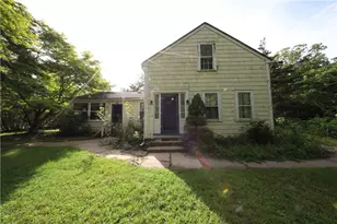 77 Winter St, South Kingstown, RI 02879 - Photo 1