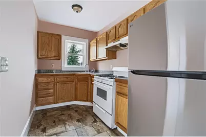 25 Longfellow Terrace, Providence, RI 02907 - Photo 19