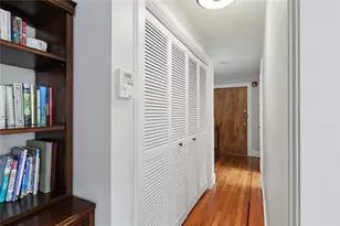 242 President Ave, Providence, RI 02906 - Photo 5