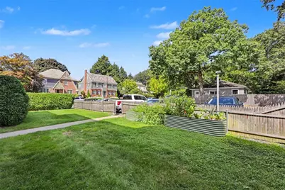 242 President Avenue #7, Providence, RI 02906 - Photo 41
