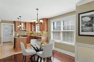 44 Taft Ave, Providence, RI 02906 - Photo 9