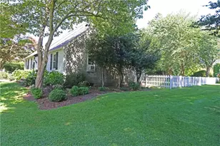 5 North Dr, Middletown, RI 02842 - Photo 5
