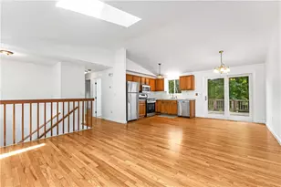 107 Huckleberry Rd, North Kingstown, RI 02852 - Photo 5