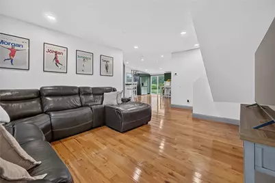 1747 Mooresfield Road, South Kingstown, RI 02879 - Photo 35