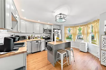 185 Hilton Street, Tiverton, RI 02878 - Photo 11