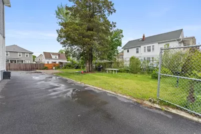 97 Detroit Avenue, Providence, RI 02907 - Photo 3