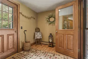880 Victory Hwy, Burrillville, RI 02839 - Photo 5