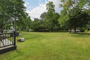880 Victory Hwy, Burrillville, RI 02839 - Photo 29