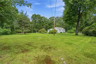 1639 S County Trl, East Greenwich, RI 02818 - Photo 9