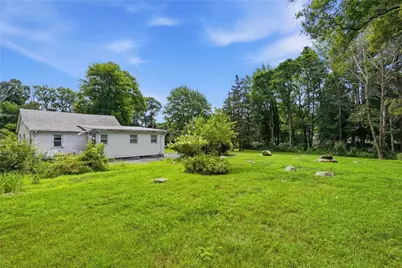 1639 South County Trail, East Greenwich, RI 02818 - Photo 7