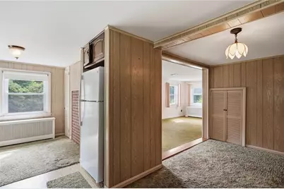 1639 South County Trail, East Greenwich, RI 02818 - Photo 17