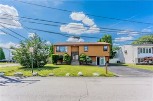 55 Pearl St, North Providence, RI 02904 - Photo 1