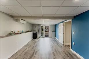 55 Pearl St, North Providence, RI 02904 - Photo 27