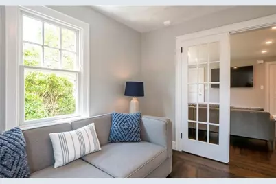 118 Ruggles Avenue #101, Newport, RI 02840 - Photo 9