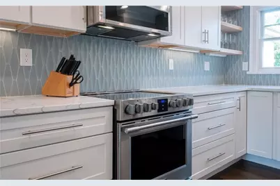 118 Ruggles Avenue #101, Newport, RI 02840 - Photo 17