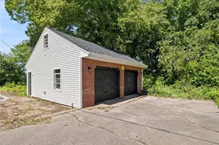 144 Carolina Back Rd, Charlestown, RI 02813 - Photo 31
