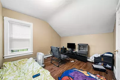 8 Thomas Avenue, Pawtucket, RI 02860 - Photo 15