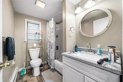 8 Thomas Avenue, Pawtucket, RI 02860 - Photo 9