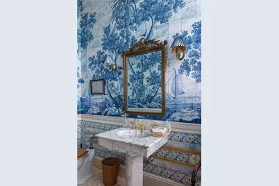 115 Narragansett Avenue, Newport, RI 02840 - Photo 35
