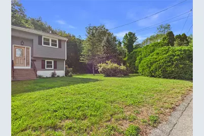 4 Cynthia Drive, North Smithfield, RI 02896 - Photo 17