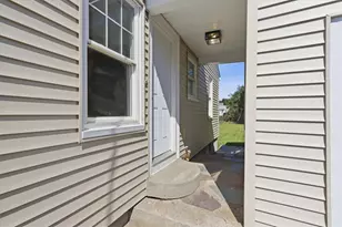 59 Newbury Ave, Woonsocket, RI 02895 - Photo 7