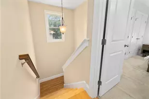 30 Vine St, East Greenwich, RI 02818 - Photo 33