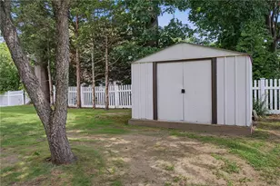 81 Rogers Ave, Barrington, RI 02806 - Photo 45