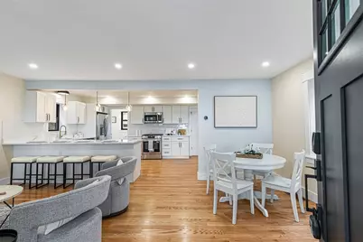 540 Middle Highway, Barrington, RI 02806 - Photo 5