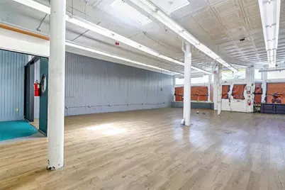 130 Broadway, Newport, RI 02840 - Photo 19