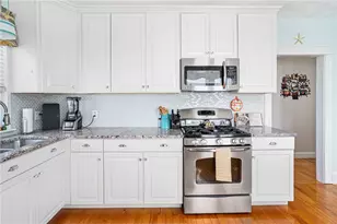 49 N County St, East Providence, RI 02914 - Photo 15